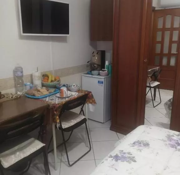 Majatalo Antico Portale   Host Roberto