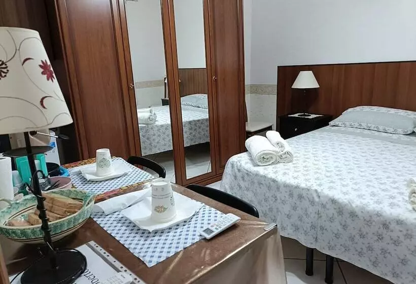 Majatalo Antico Portale   Host Roberto