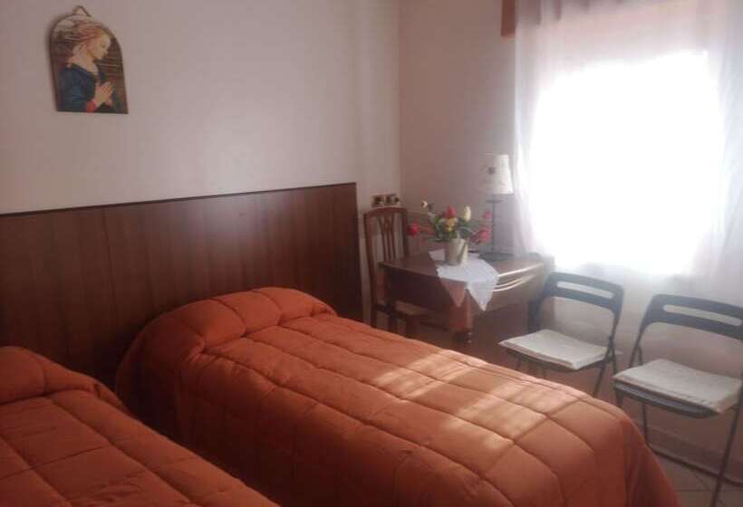 פנסיון Antico Portale Host Roberto