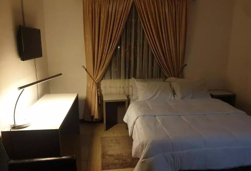 پانسیون Fresh Air Lodge