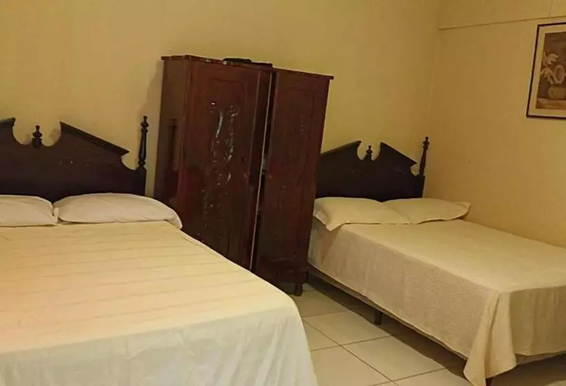 ペンション Hostal Casa Belinda
