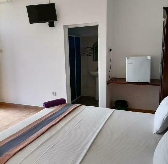 پانسیون Perla Fisherman Bay