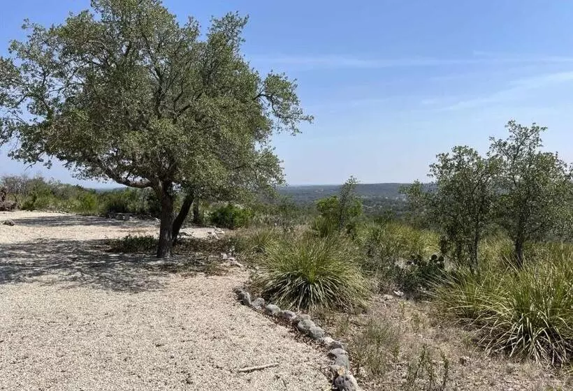 Majatalo Ranchito Cabin In Hondo