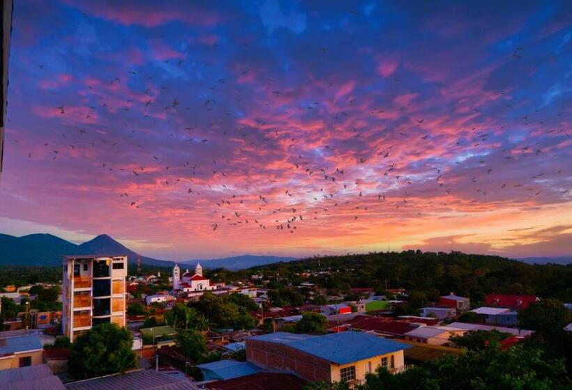 پانسیون Samay Hostel