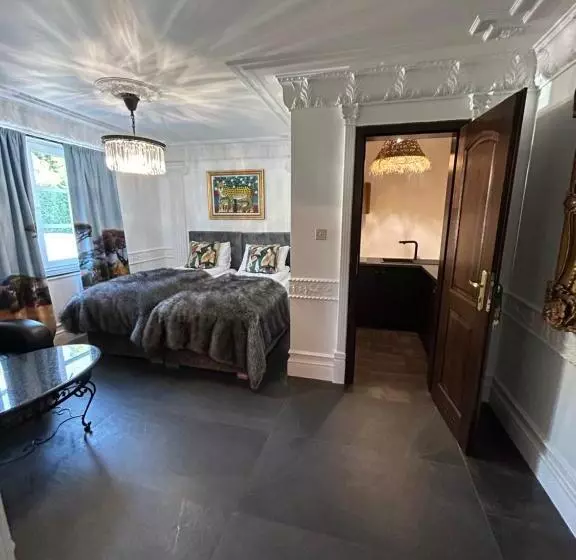 Aamiaismajoitus (B&B) Safari House   Wisła