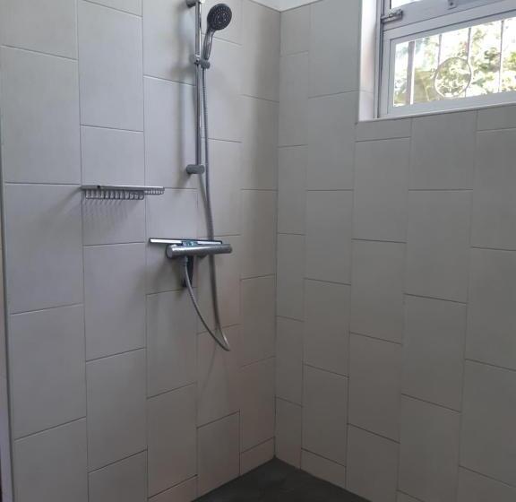 Nocleg ze śniadaniem Themi View