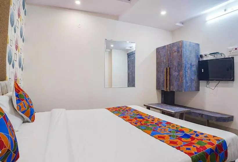 Fabhotel The Pannies