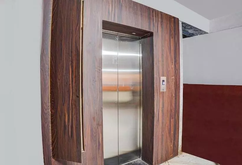 Fabhotel The Pannies