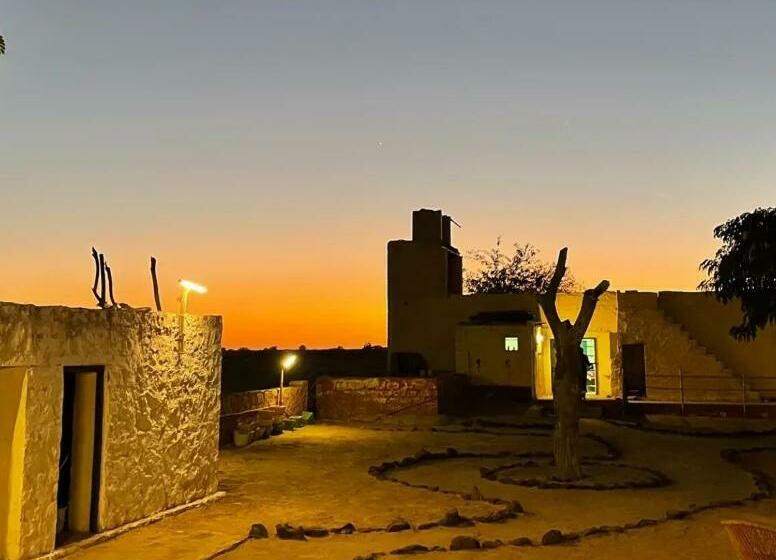 בית מלון כפרי Ananyavaas