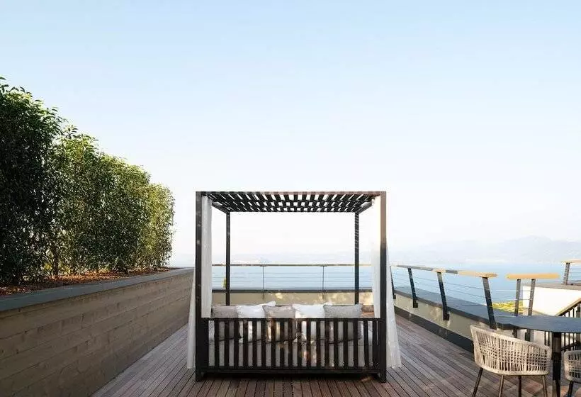 Hotelli Cape Of Senses
