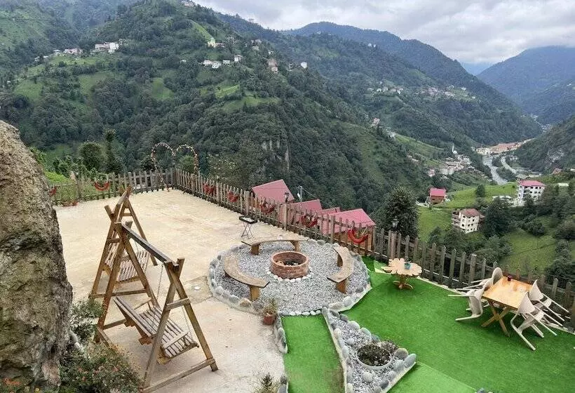 Hotelli Della Suit Bungalov