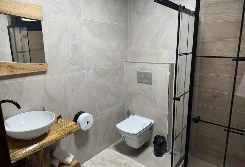 Hotelli Della Suit Bungalov