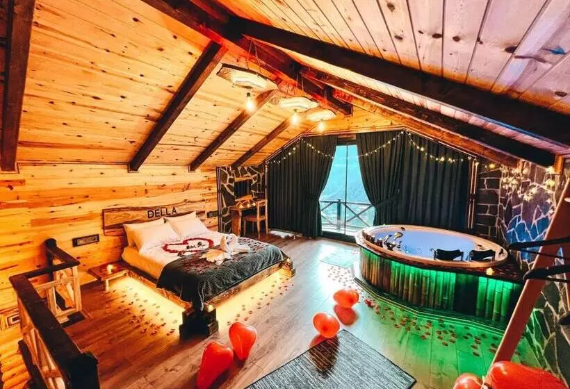 Hotelli Della Suit Bungalov