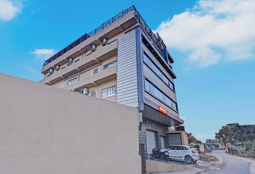 فندق Flagship Sri Jagarnath Banquet &