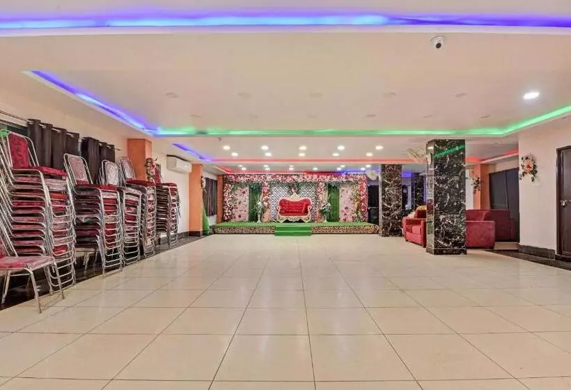 هتل Flagship Sri Jagarnath Banquet &