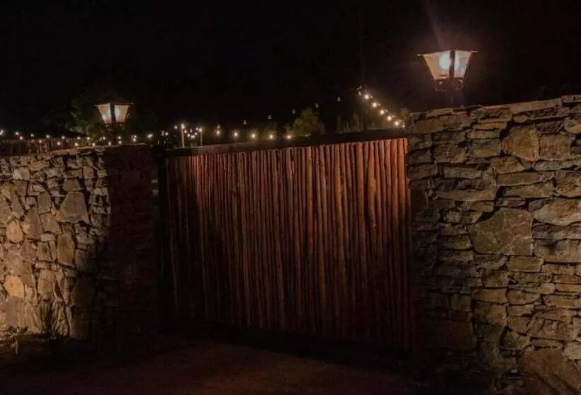 Hotelli Parque Laguna De Zapallar