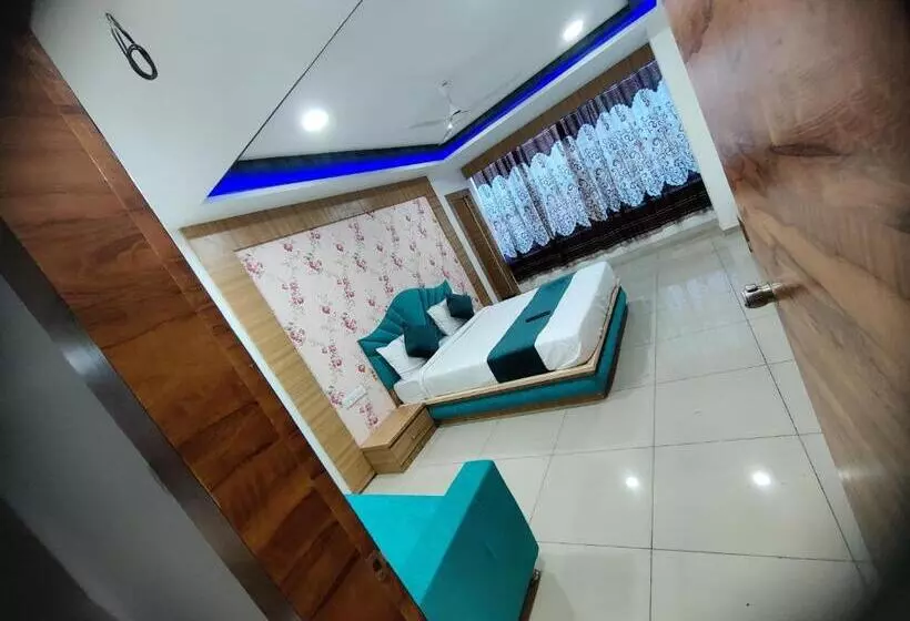 Hotelli Rudra Palace