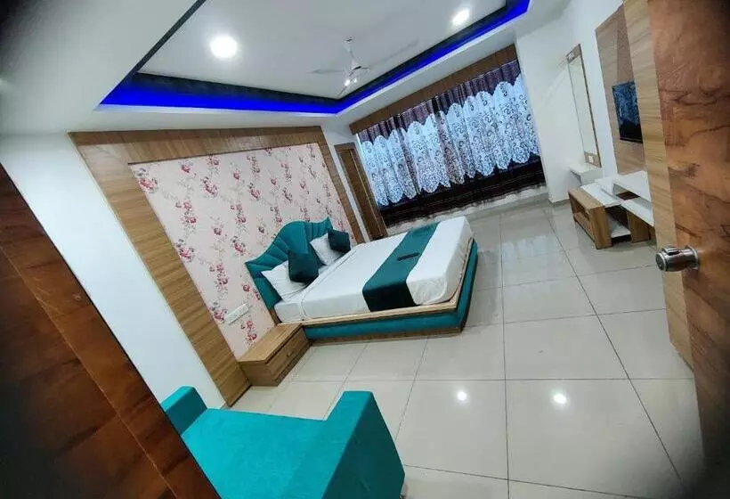 Hotelli Rudra Palace