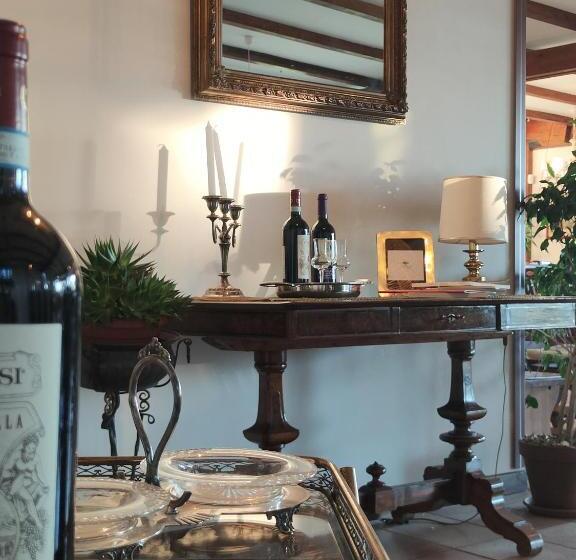 هتل Tenuta Bussete Country