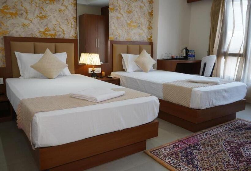 Hotel Tourist Inn By Sagar