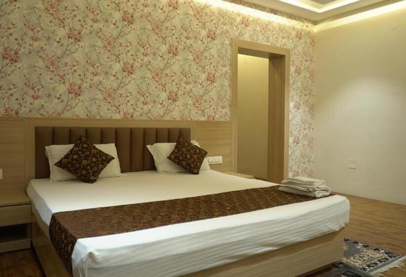 Hotel Tourist Inn By Sagar