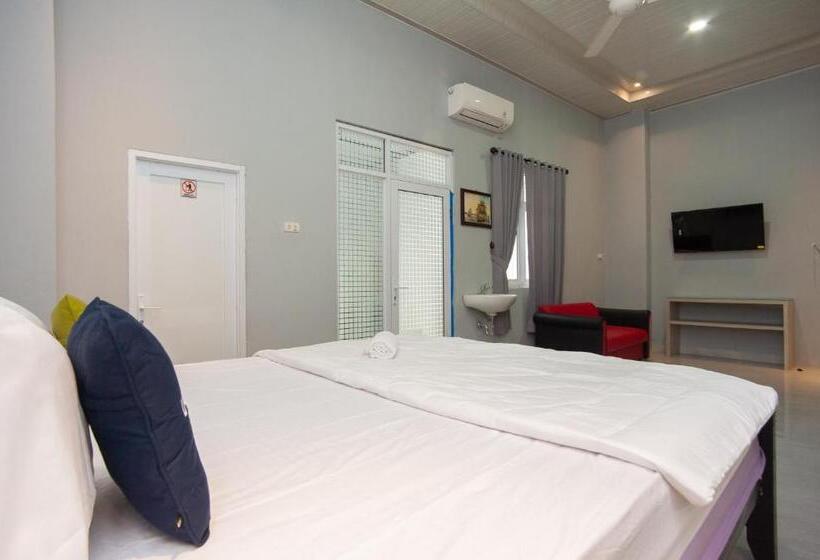 Urbanview Hotel Pangeran Palembang By Reddoorz