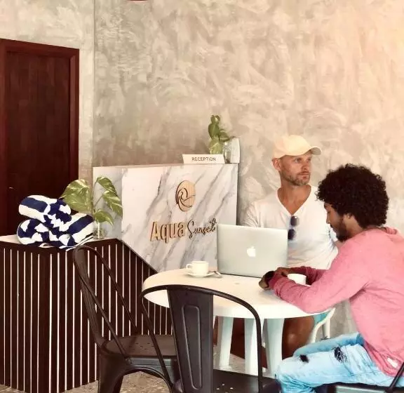 پانسیون Aqua Sunset