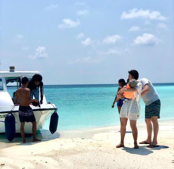 پانسیون Aqua Sunset