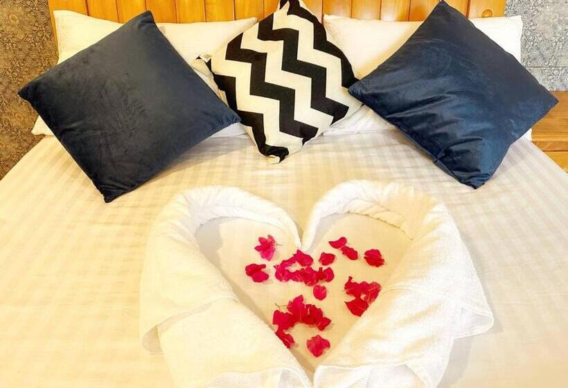 پانسیون Aqua Sunset