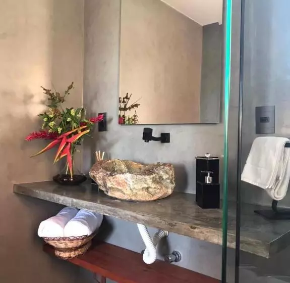 Majatalo Barong Ecovilla
