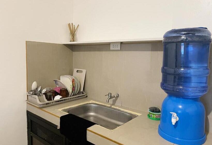 پانسیون Lara S Guesthouse Siargao