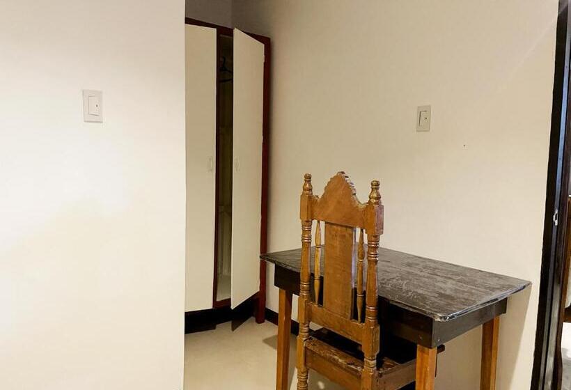 پانسیون Lara S Guesthouse Siargao