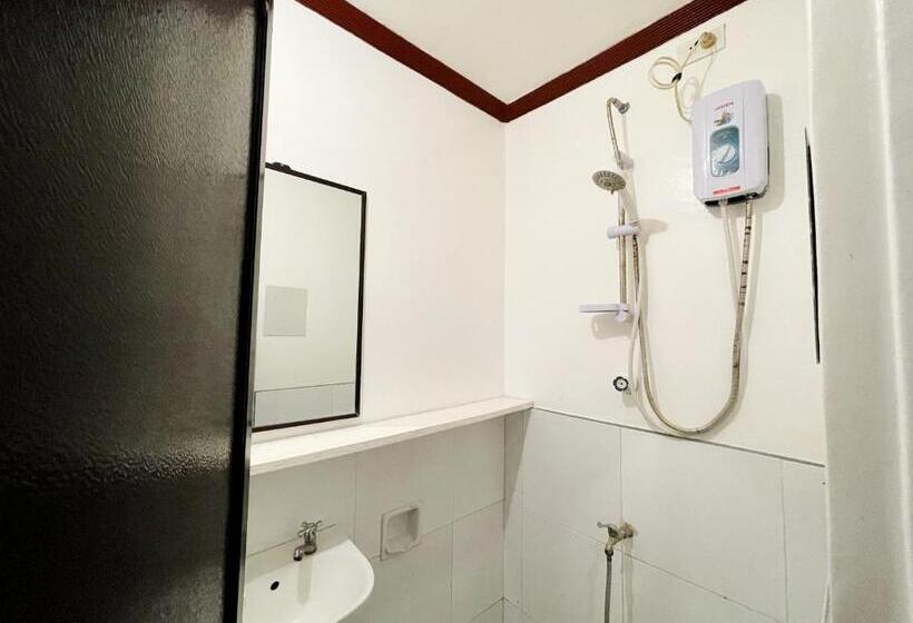 پانسیون Lara S Guesthouse Siargao