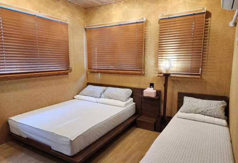 ペンション Leehakjang Guesthouse
