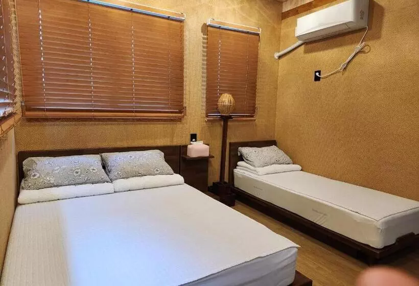 ペンション Leehakjang Guesthouse