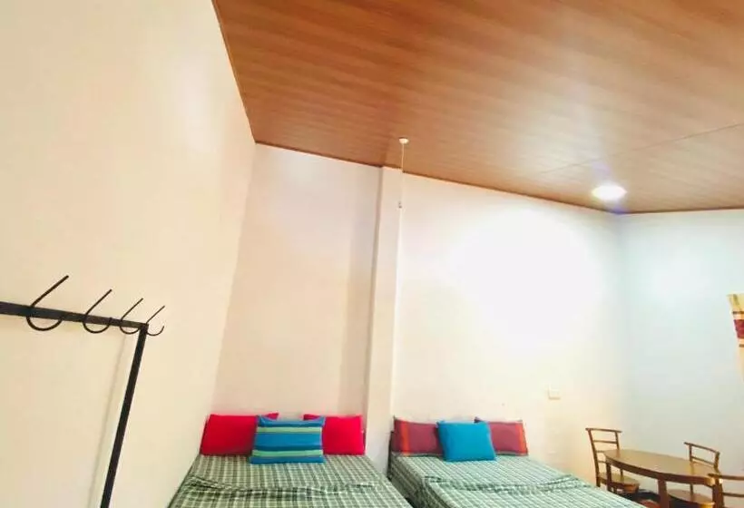 Majatalo Niwasa House