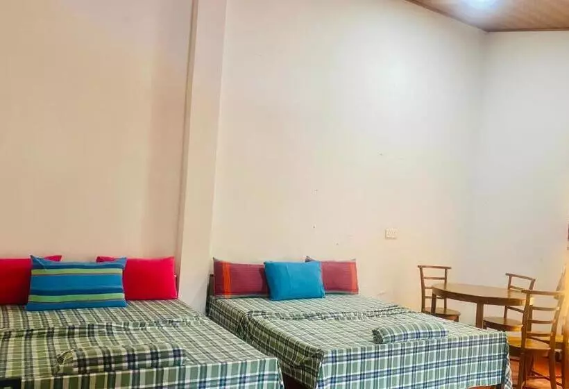 Majatalo Niwasa House