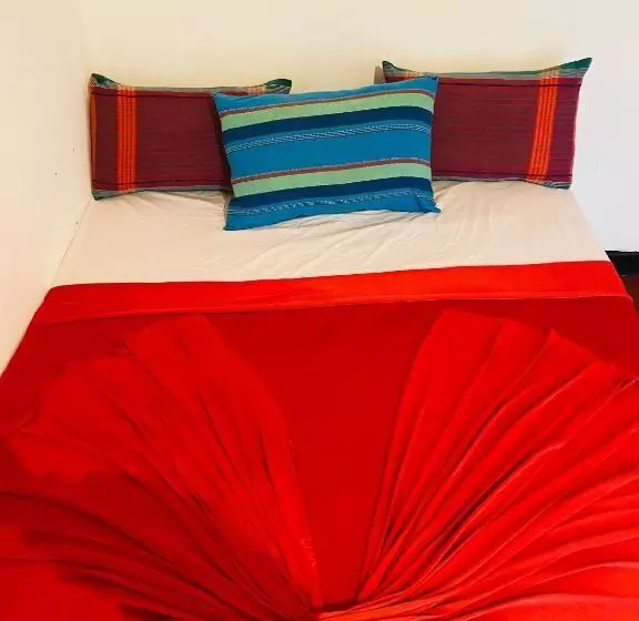 Majatalo Niwasa House