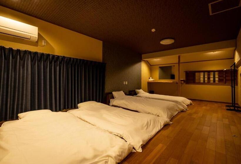 פנסיון Satsuki