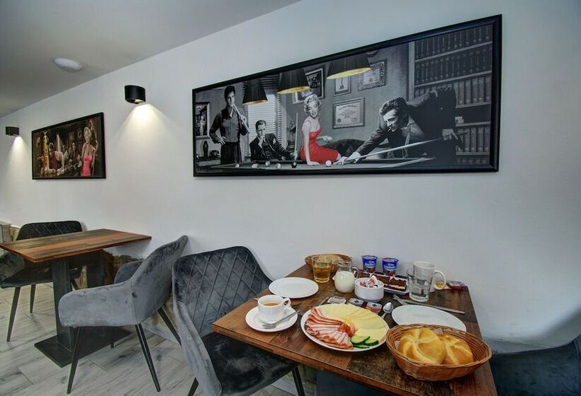 بنسيون Vila Vyšehrad