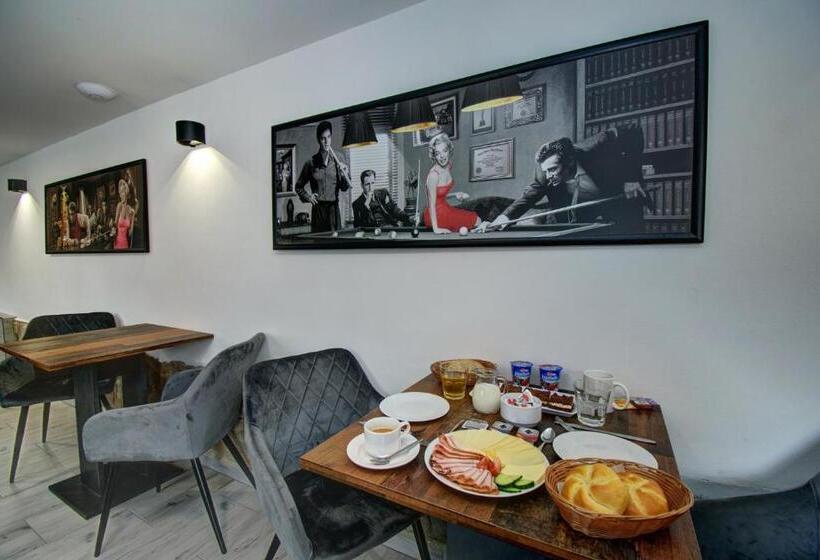 بنسيون Vila Vyšehrad