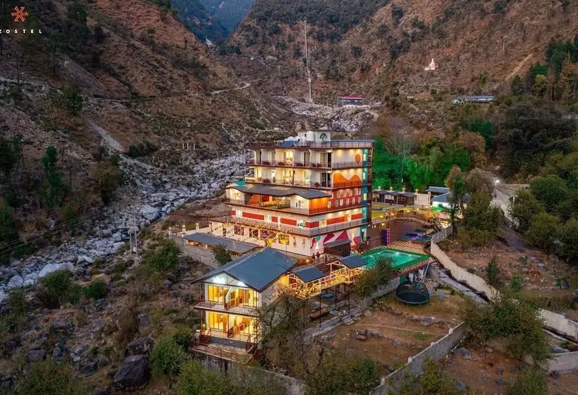 Retkeilymaja Zostel Plus Kareri