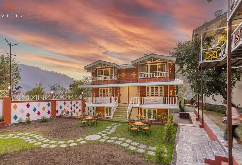 Retkeilymaja Zostel Plus Kareri