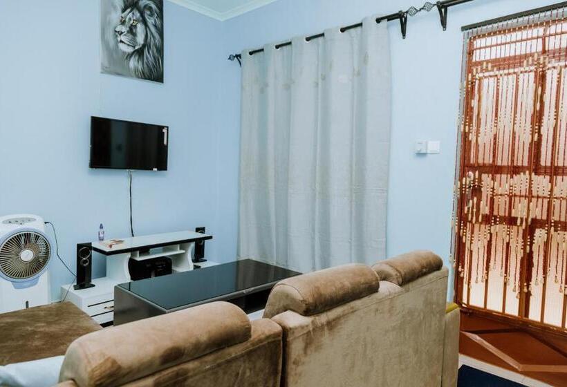 مبيت وإفطار Kisanga Homestay