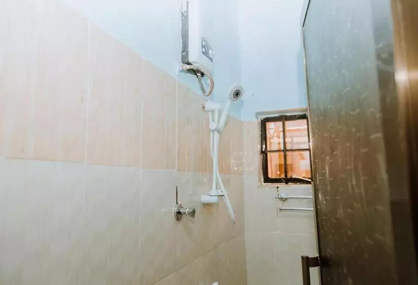 تختخواب و صبحانه Kisanga Homestay