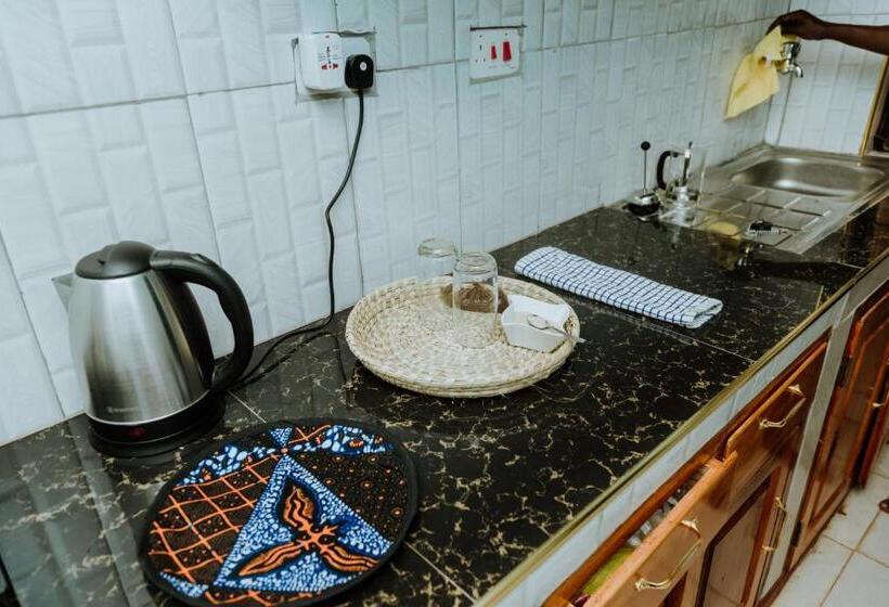 مبيت وإفطار Kisanga Homestay