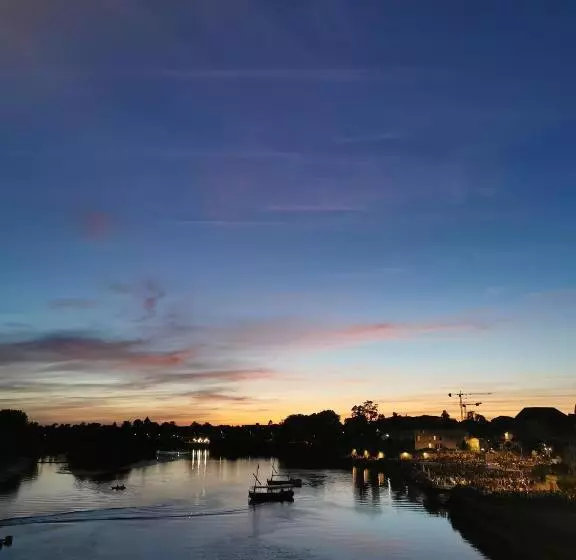 Aamiaismajoitus (B&B) La Grange De Cablanc