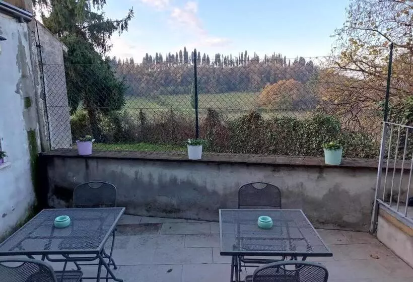 ベッドアンドブレックファースト Relais La Rocca Solferino
