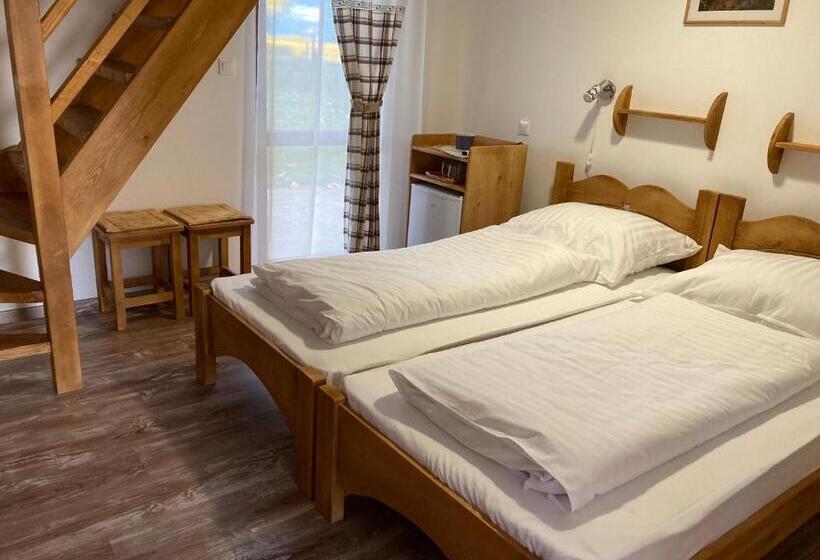 Bed and Breakfast Székelyudvar Fogadó