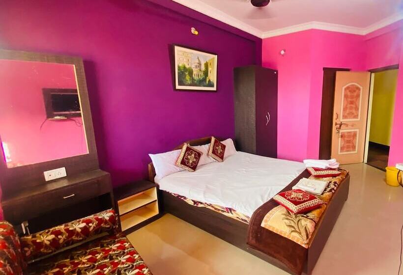 Goroomgo Shree Ganesh Holiday Resort Puri